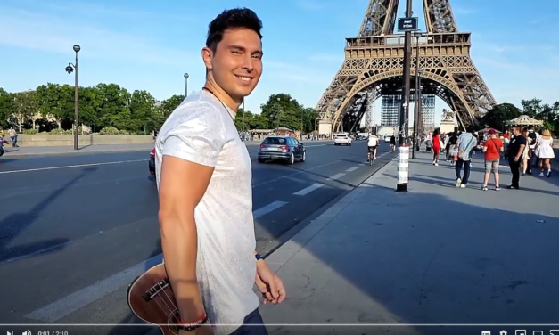 ken Carlter candidat pour l&rsquo;eurovision chante la marseillaise avec son ukulélé