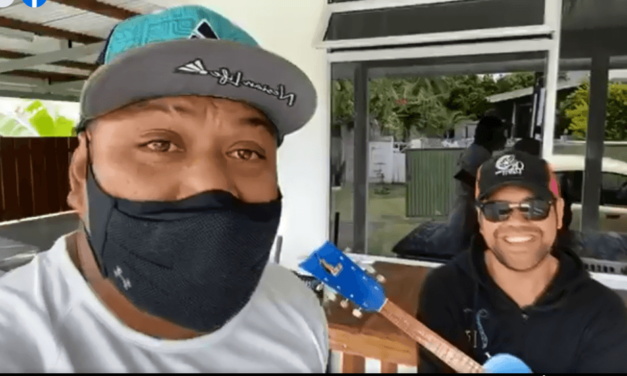 INterview de TEa PARAURAHI PAR MLK LIVE à TAHITI