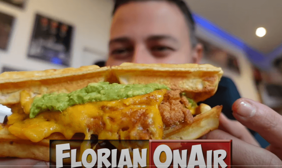 Les FAST FOODS XXL à TAHITI : Hachis Frites, Poulet Citron, Chao Men, … – VLOG 1333